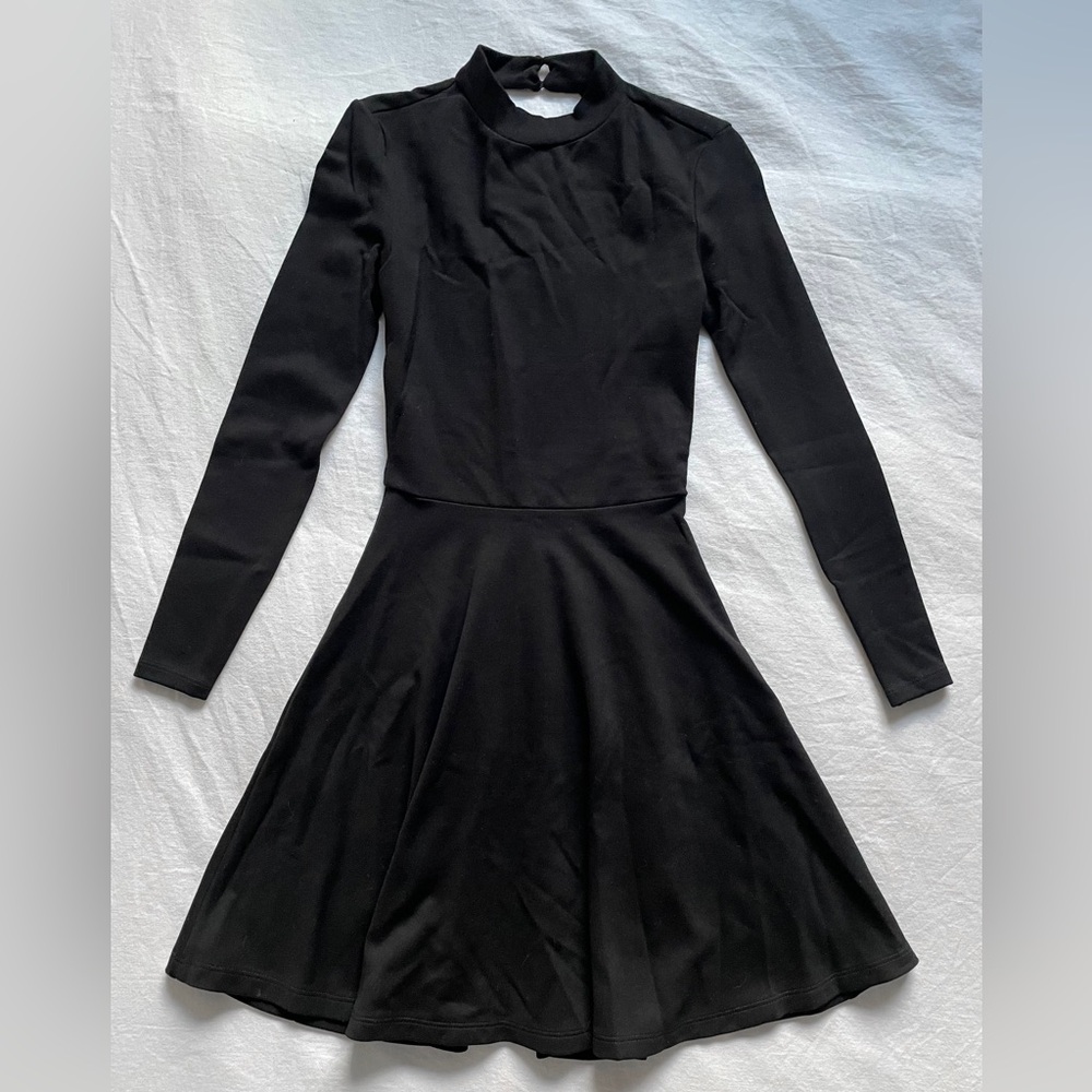 🎀NWT American Apparel Black Cutout Skater Dress